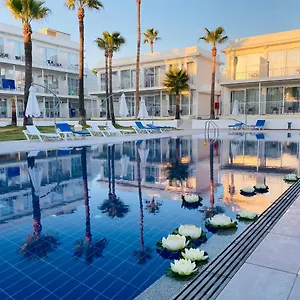 Ελέγξτε τη διαθεσιμότητα