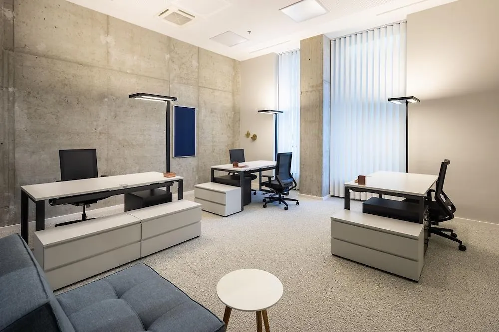Adina Serviced Apartments Vienna Aparthotel