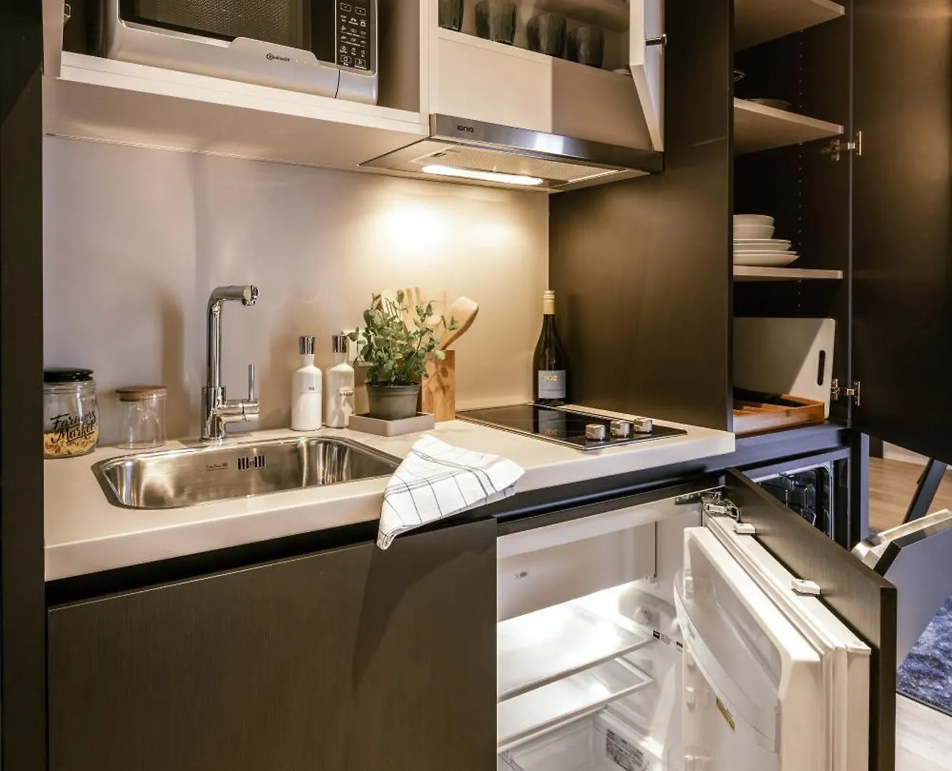 Adina Serviced Apartments Vienna Aparthotel
